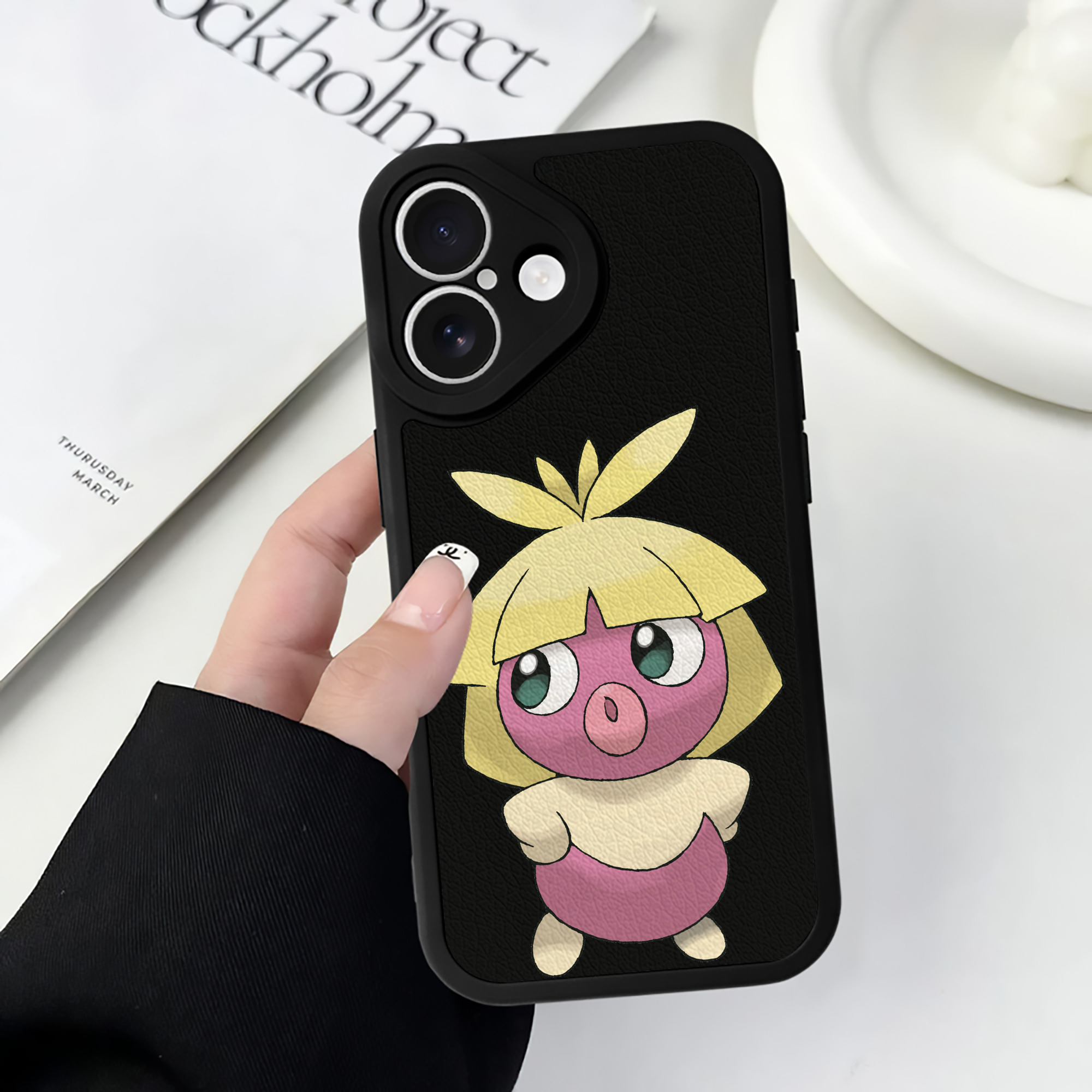 （画像用） ポケットモンスター Pokémon 【iPhone 16シリーズ対応】シリコンスマホケース（レザー調） 材質：シリコン